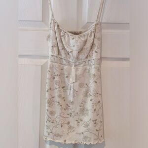 Spaghetti strap shirt